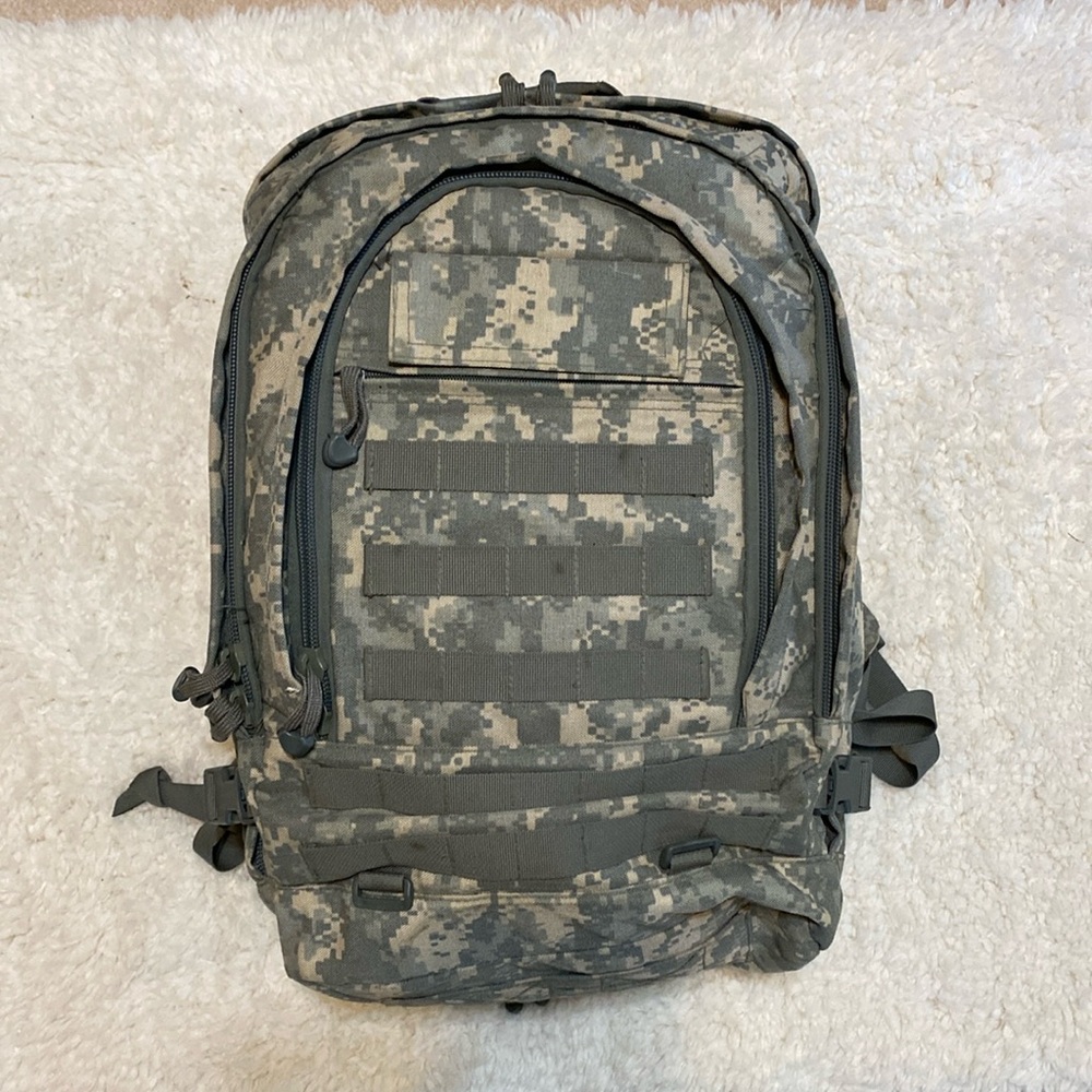 U.S. Army acu backpack